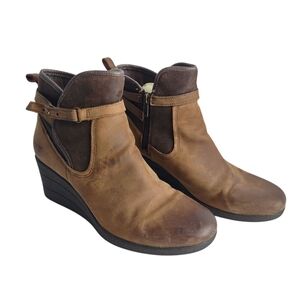UGG Women's Brown Waterproof Leather Wedge Ankle Boot Bootie Size 10
